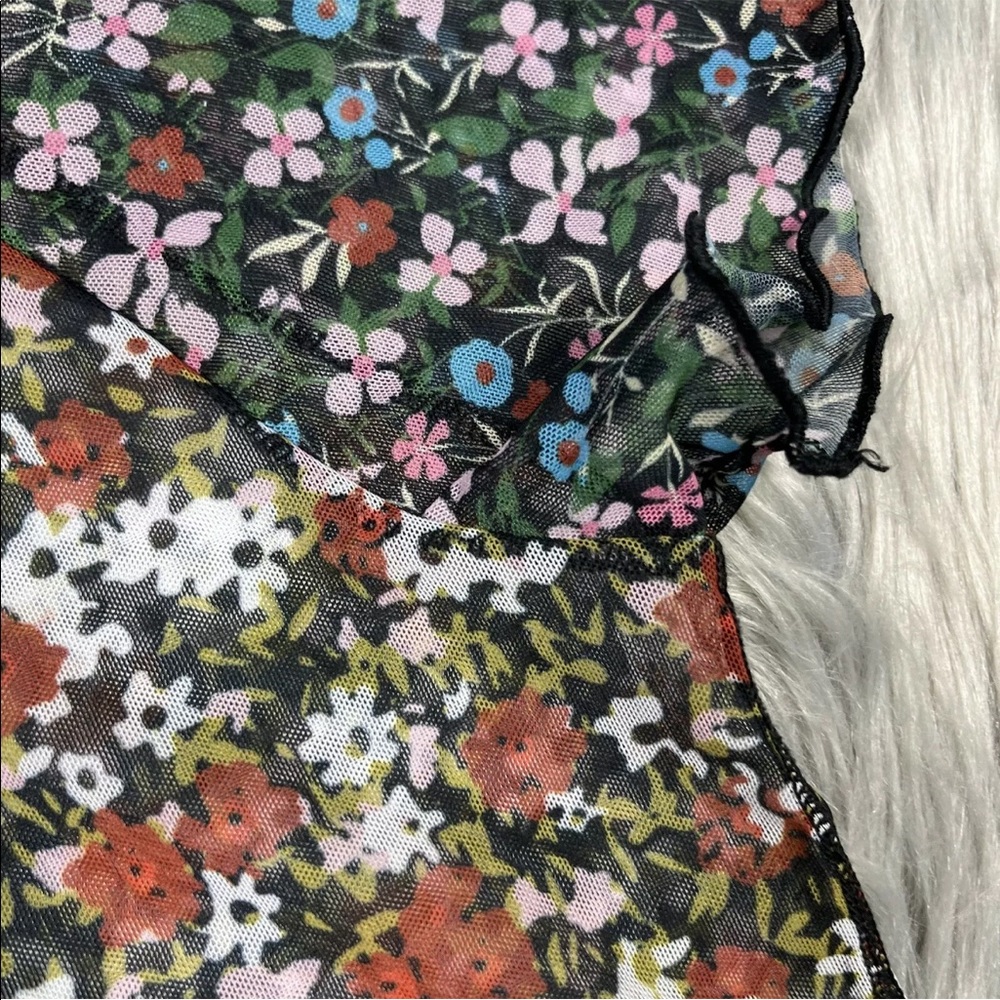 Nike Retro Sheer Floral Mesh Top Size Medium - Picture 10 of 12